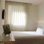 Ξενοδοχείο Pol & Grace 4*