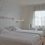 Pol & Grace Hotell