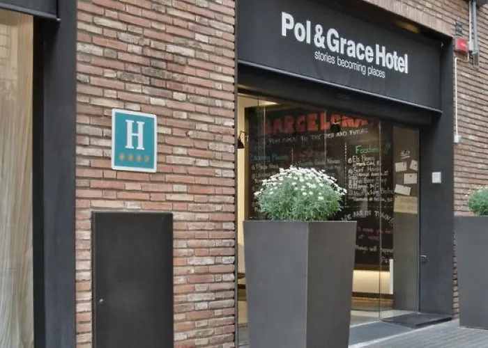 波尔与格蕾丝酒店